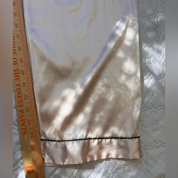 Blush Pink Satin Pajama Set Women’s Large Button Down Top & Pants - Picture 12 of 15